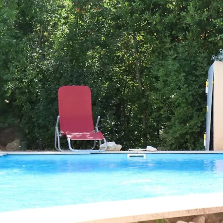 Paradiso Di Mogano *